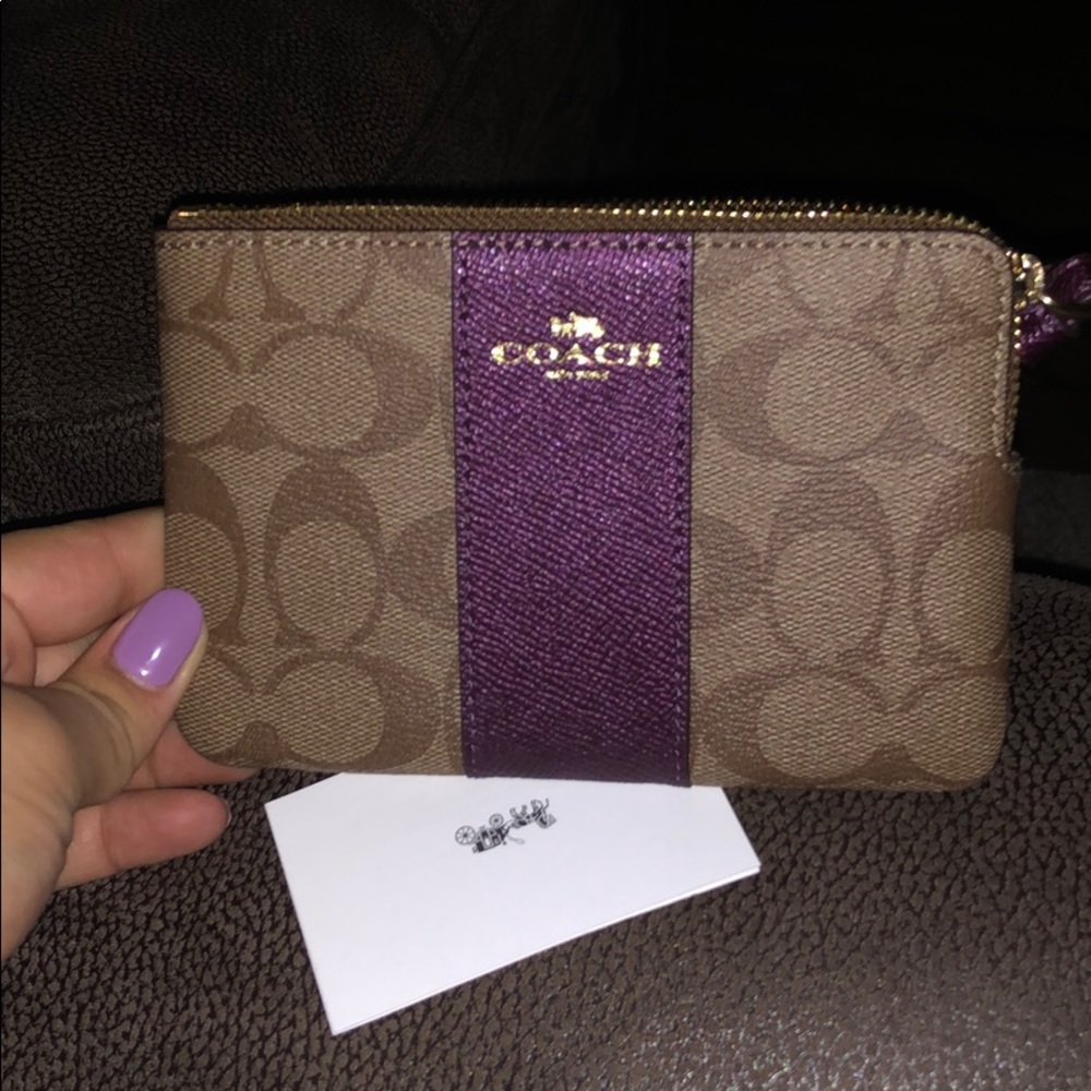 Coach crossgrain leather corner zip wristlet